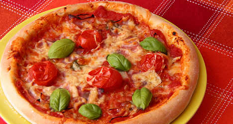 Thieves dope pizza for pension
