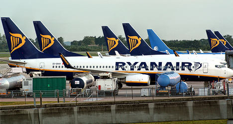 EasyJet and Ryanair hit by French strikes