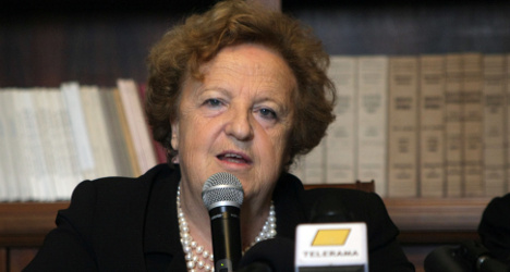 Italian minister rebuts power abuse claims