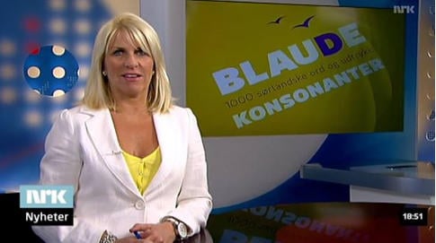 Newsreader banned from wearing cross on air