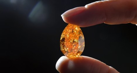 'Biggest' orange diamond set for Geneva auction