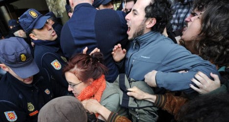 €600K fines for Spain's illegal protests: draft bill