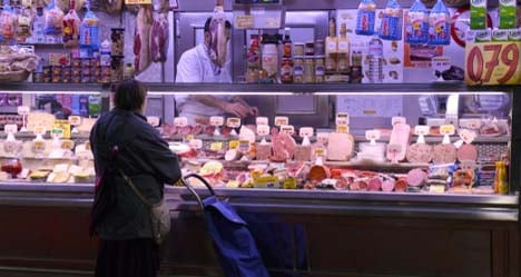 Spain inflation hits zero for first time in four years