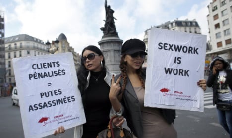 French celebs condemn plan to punish sex buyers