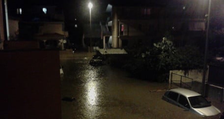 Sardinia flash floods leave 17 dead