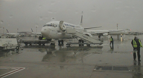 Hailstorm forces Paris flight to return to Rio