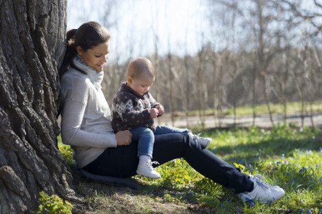 Estelle and her mother Princess Victoria in summer 2013.Photo: Kungahuset