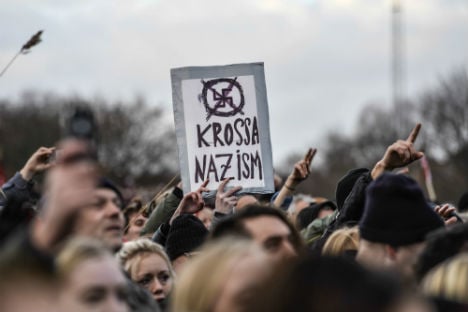 Anti-racism rally attracts thousands in Stockholm