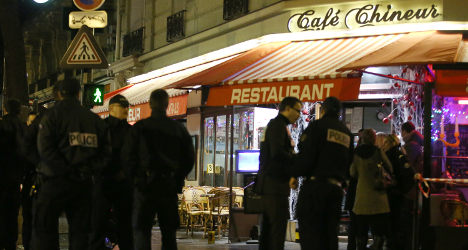 Two killed in 'mysterious' shooting at Paris bar