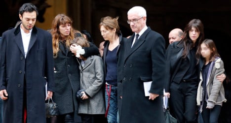 French stars turn out for funeral of Kate Barry