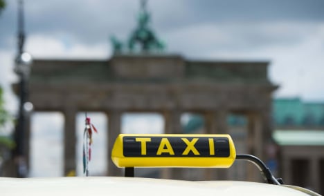 Taxi driver 'charged €400 for tourist's airport ride'