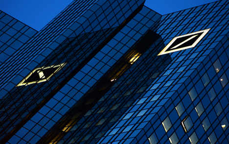Legal fees lose Deutsche Bank €1 billion
