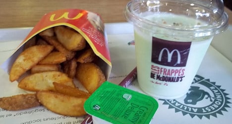 French diner hurt by McDonald's potato wedge