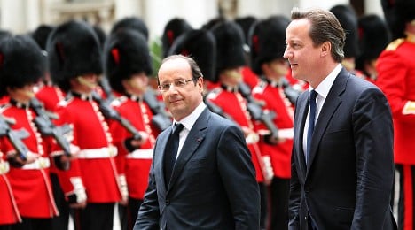 Cameron starts new year with 'swipe at France'