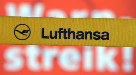 Lufthansa seeks court order against strikes