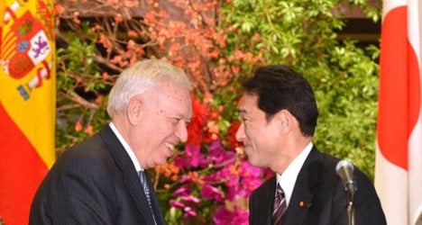 Japan seeks Spain as ally in China row