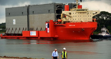 Panama president warns Spain over canal row