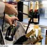 Government to tighten up e-booze sales law