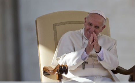 Pope praises Sweden for ‘open’ refugee policy