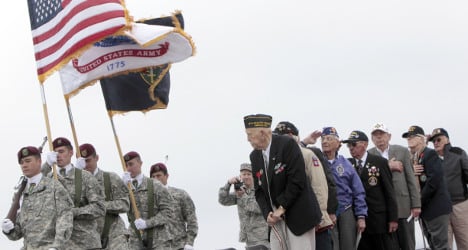 Hundreds of US veterans to attend D-Day service