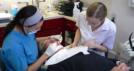 Patients grit teeth as French dentists strike