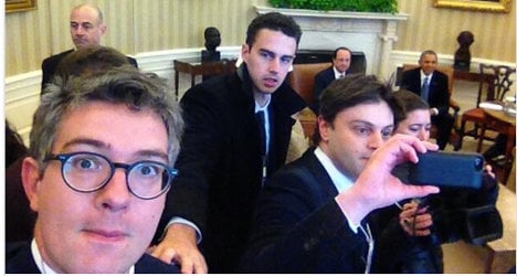 French journos 'selfies' annoy White House