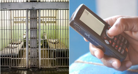 Prisons chief calls for inmates to get mobiles