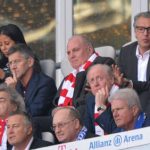Hoeneß attends first game since conviction