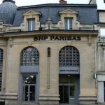 French bank to cut jobs in Ukraine over crisis