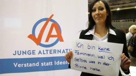 Anti-euro party turns anti-feminist