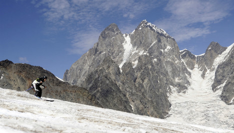 Two dead in French Pyrenees avalanche