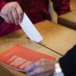Voters back Swiss minimum wage bid: poll