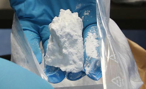Cocaine cop: 1.5kg of drugs was for 'teaching'