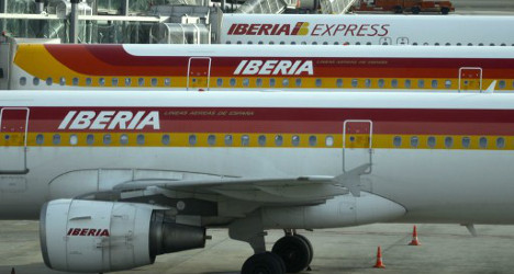 Iberia staffers agree to pay cut to end dispute