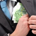 Bribery scandal hits ex-Finmeccanica bosses