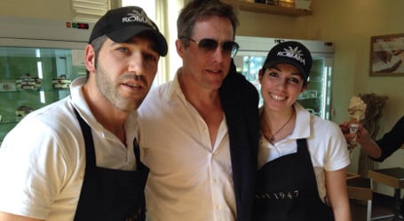 Hugh Grant calls in at Turin bar for lunch