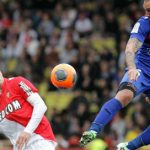 Berbatov brilliance for Monaco makes PSG wait