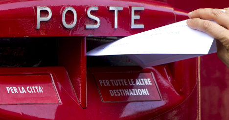 Italy approves postal service privatisation