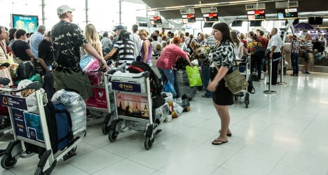 Airlines told to cancel flights over airport strike