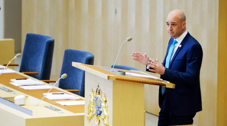 Reinfeldt promises jobs agenda for election
