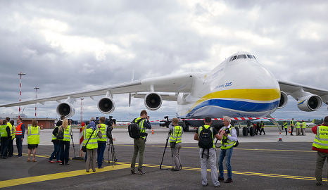 World largest plane touches down in Oslo