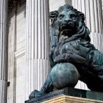 Spain snubs testicles for iconic lion statue