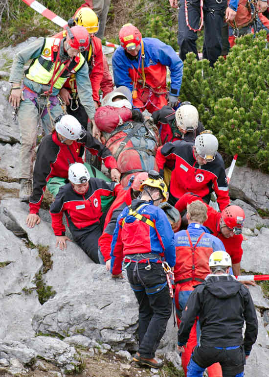 Explorer rescued from Germany’s deepest cave