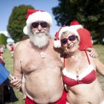 Mr. and Mrs. Claus strip down to beat the heat.Photo: David Leth Williams/Scanpix
