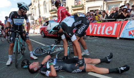 Cavendish 'gutted' by Tour de France pull-out