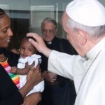 Sudanese ‘apostasy’ woman meets Pope
