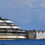 ‘Risky’ Costa Concordia refloat gets underway
