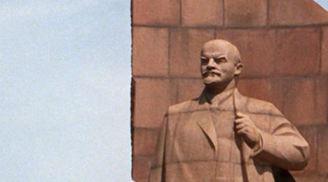 Party leader demands Lenin's head