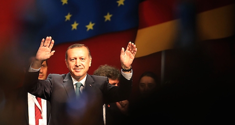 Austrian Turks vote for Turkey's president