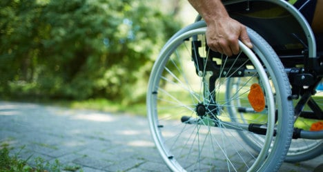 'Ice bucket videos can distract from ALS cause'